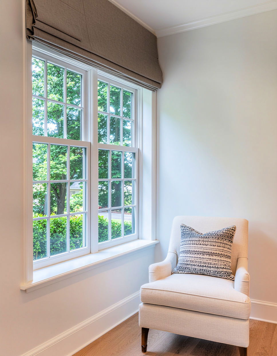 Choose Timeless Window Treatments Transitional Interior Design Ideas