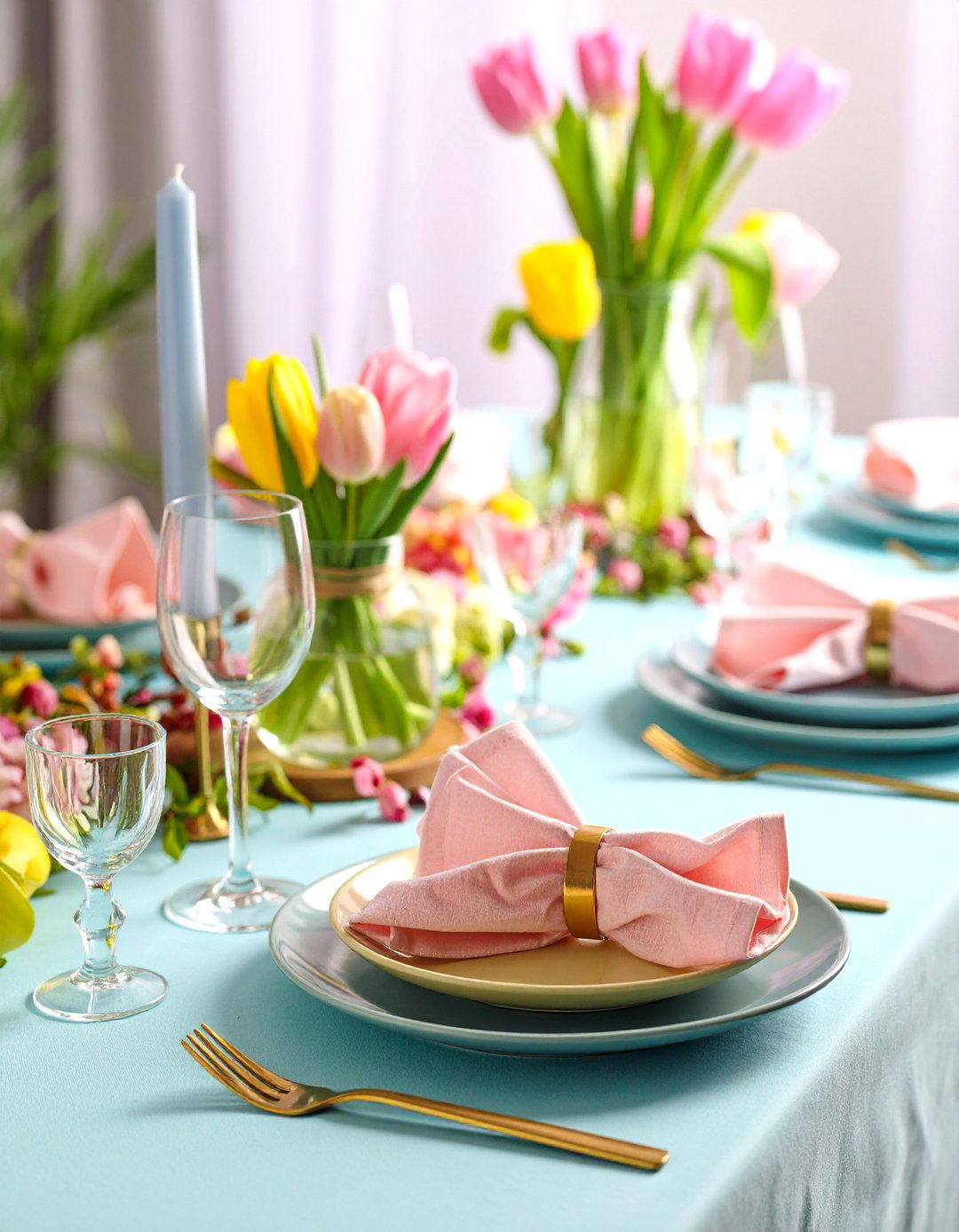 Compact Apartment Dining Table Styling Hack - 25 dining table decor ideas