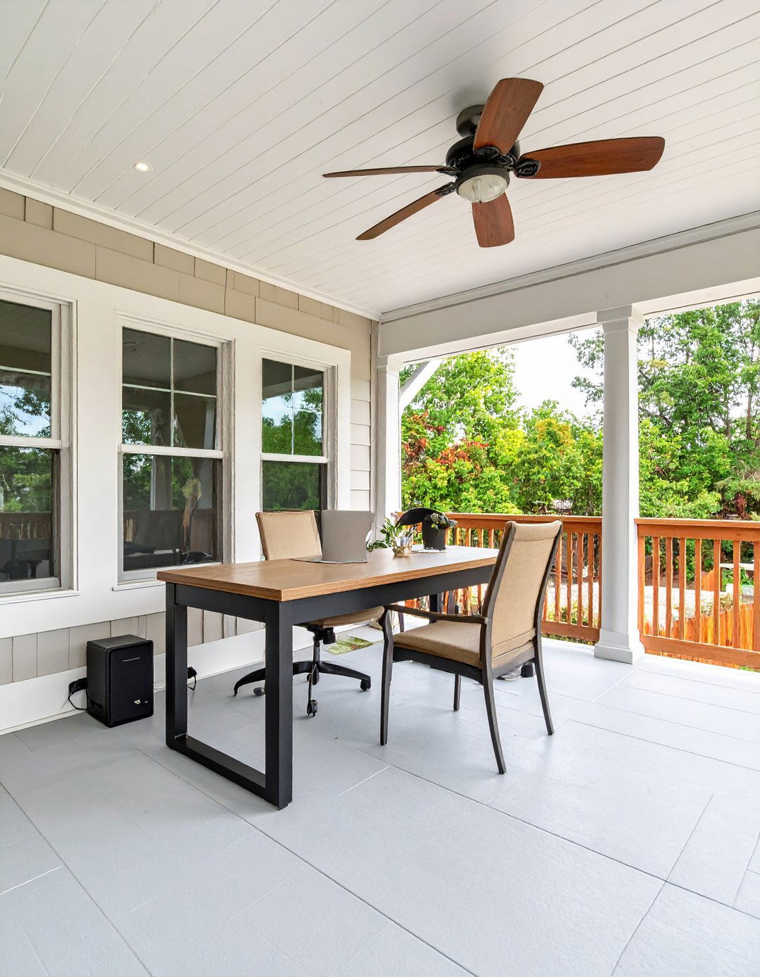 Covered Porch Home Office Niche - 25 covered porch ideas