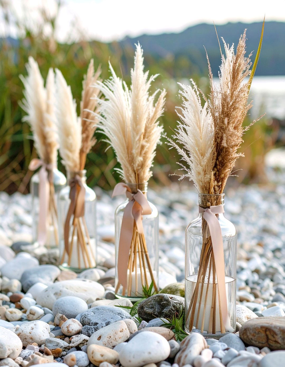 Double Row Pampas Aisle Markers - 25 pampas grass wedding decor ideas