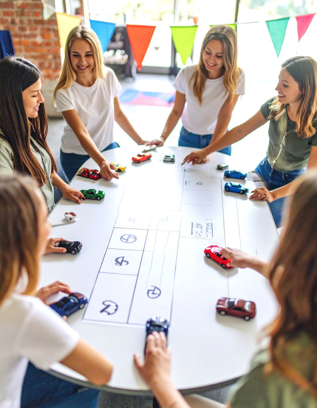 Hot Wheels Swap and Race Tournament Bracket - 25 hot wheels birthday party ideas