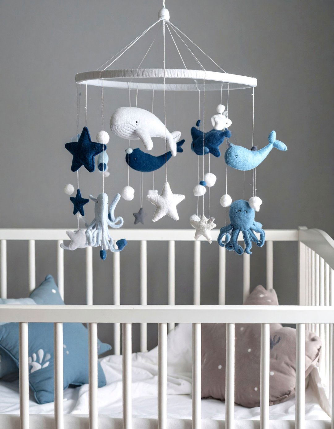 Sea Creature Mobile Over the Crib - 25 ocean-themed nursery ideas